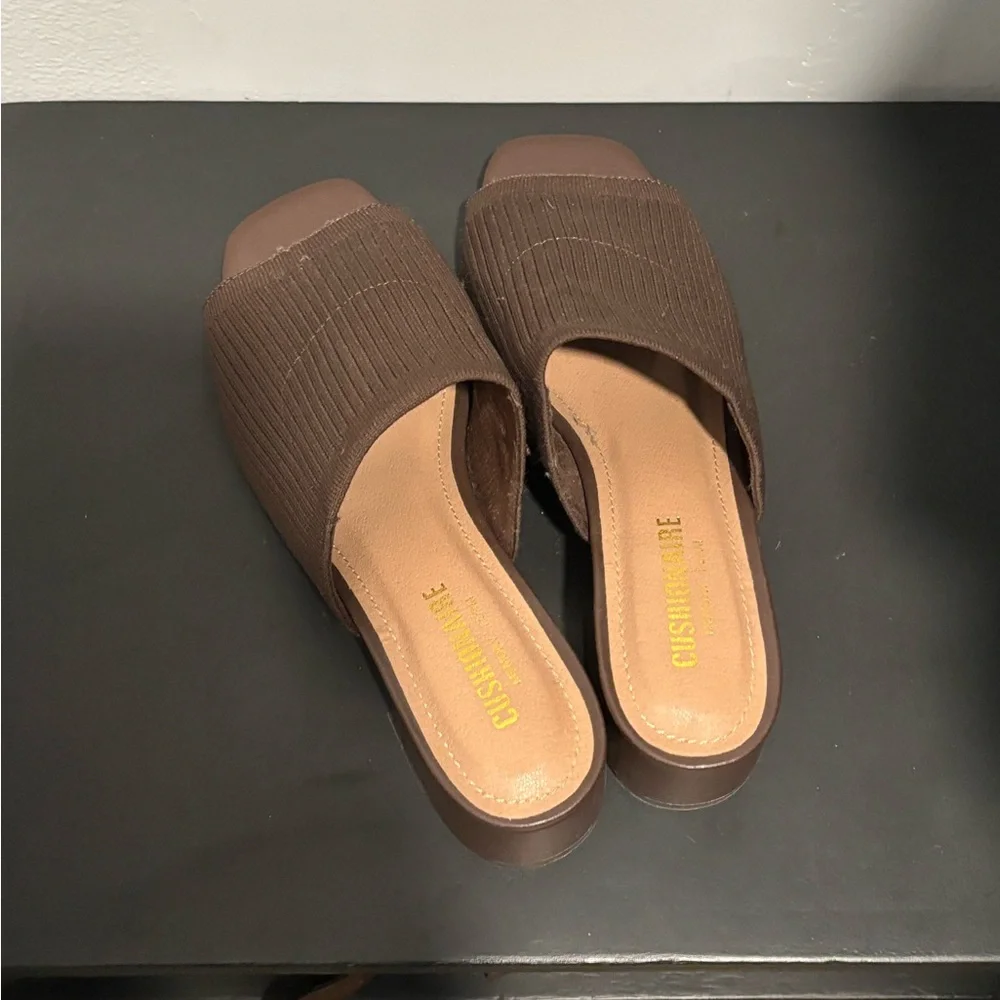 Brown Stretch Mules with Block Heel *lookalike** Everlane - Picture 2 of 3